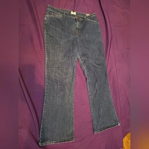 JONES NEW YORK STRECHY JEANS